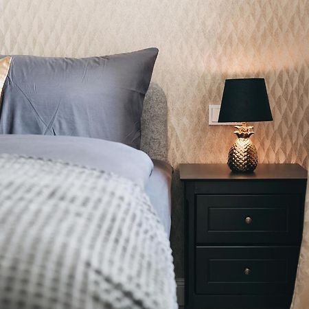 Tip! Modernes 90 Qm City-Apartment Mit Stil & Komfort In Toplage دريسدن المظهر الخارجي الصورة